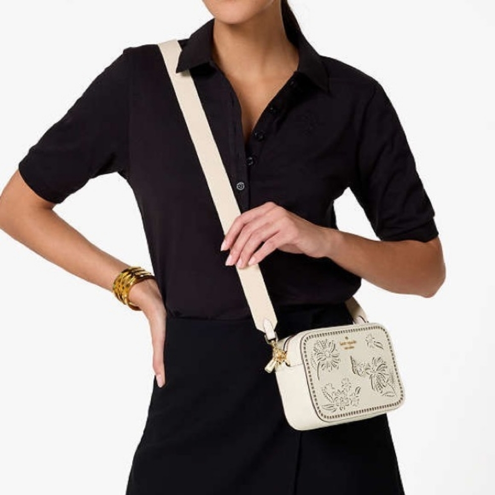 kate spade Madison Perforated Floral Butterfly Camera Crossbody Bag Meringue NWT - Picture 2 of 8